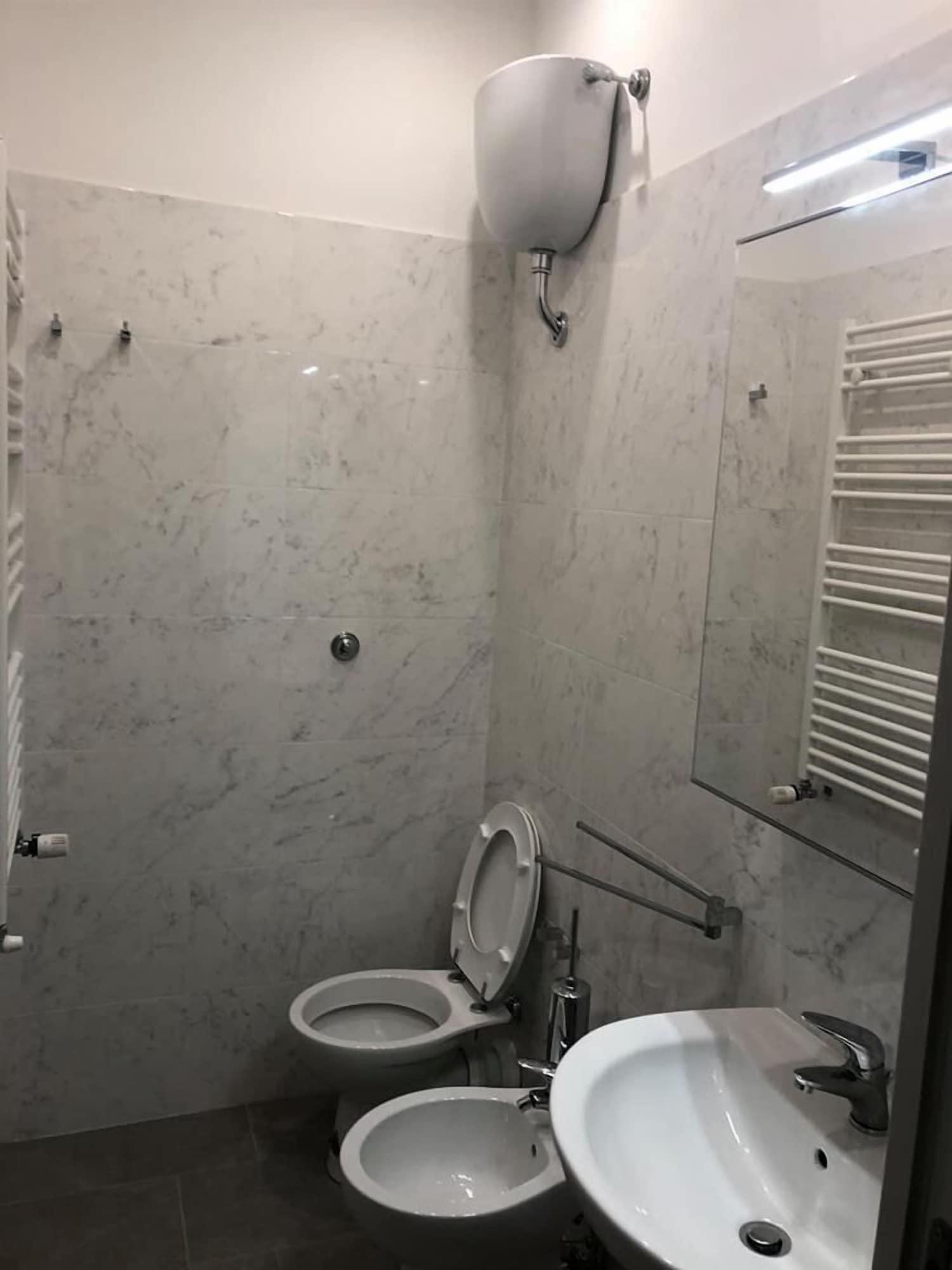 B&B Dea Tiburtina Rom Exteriör bild